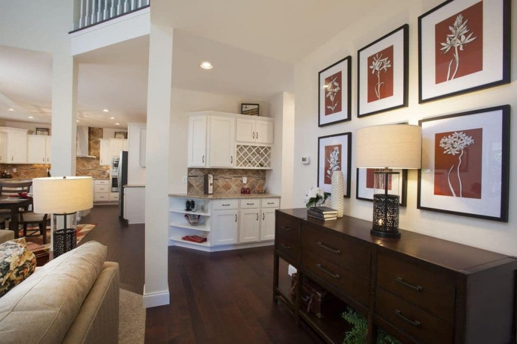 EAO-16_PARLIAMENT_MISC_12