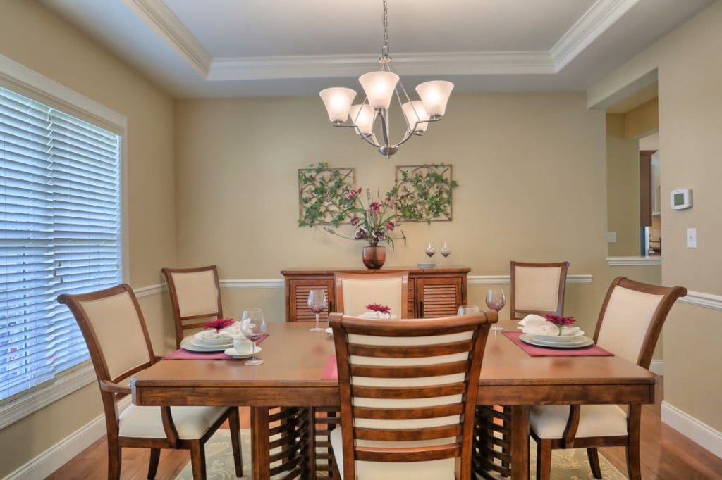 AMF-74_CLARKSVILLE_DINING_1