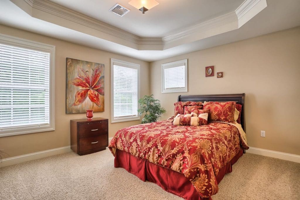 EAO-90_OAKMONT_BEDROOMS_12