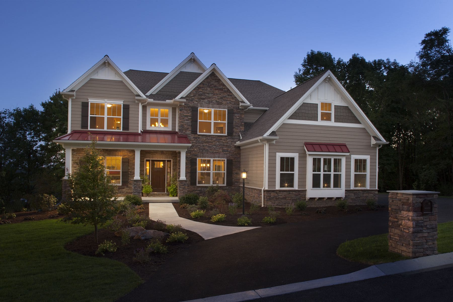 About Us 13 McNaughtonHomes AutumnOaksEstates Dusk 001 compressed