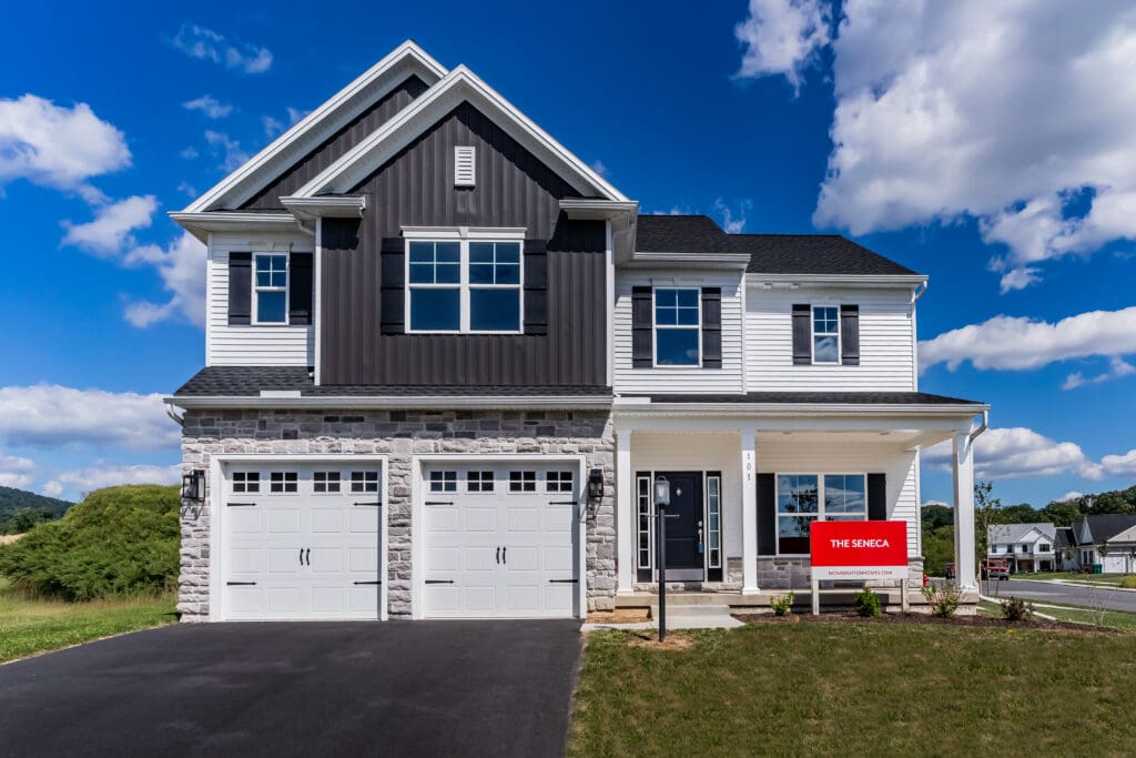 101 Margot The Seneca Front Straight